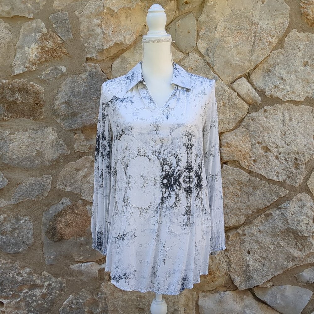 Like New Mystree Modern Tunic